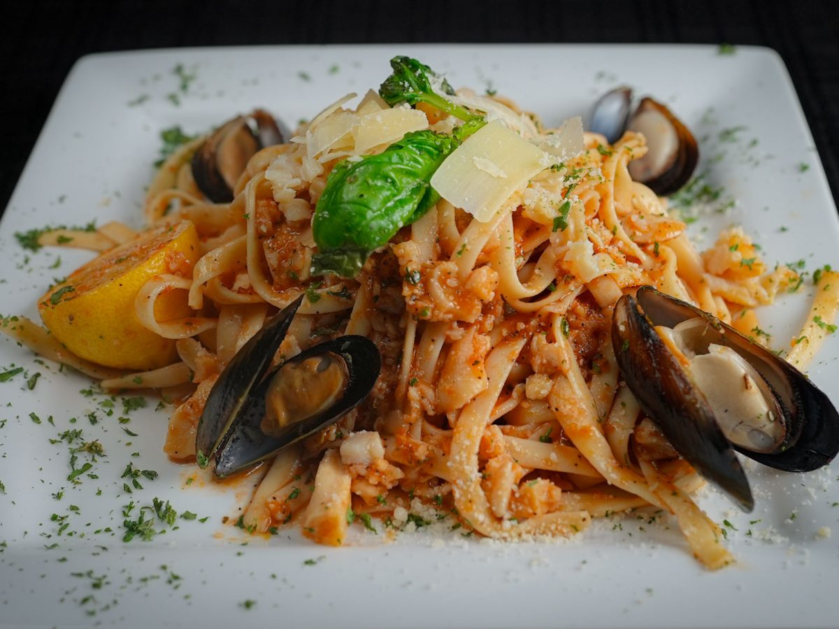 linguini-red-clam-sauce-2.jpg