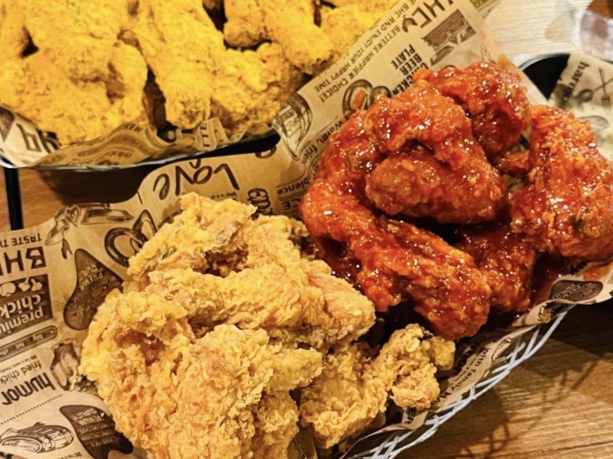 Kobi-eon-chicken-and-corndog-image-06.jpg