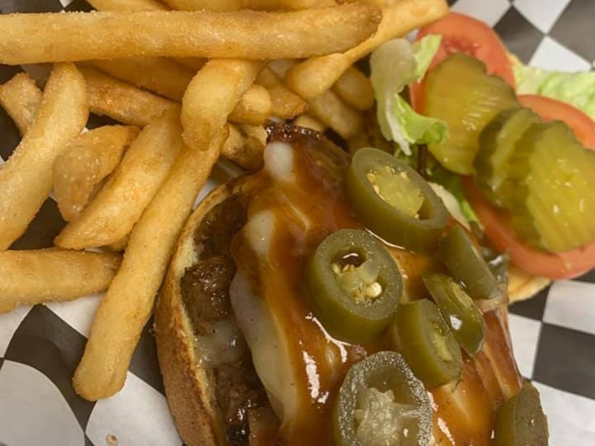 burger-with-jalapenos.jpg