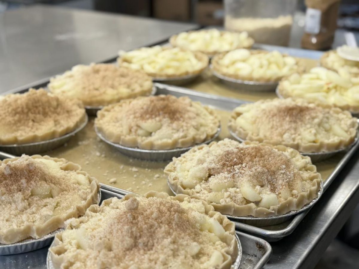 common-grounds-cafe-pie-shop-pies.jpg