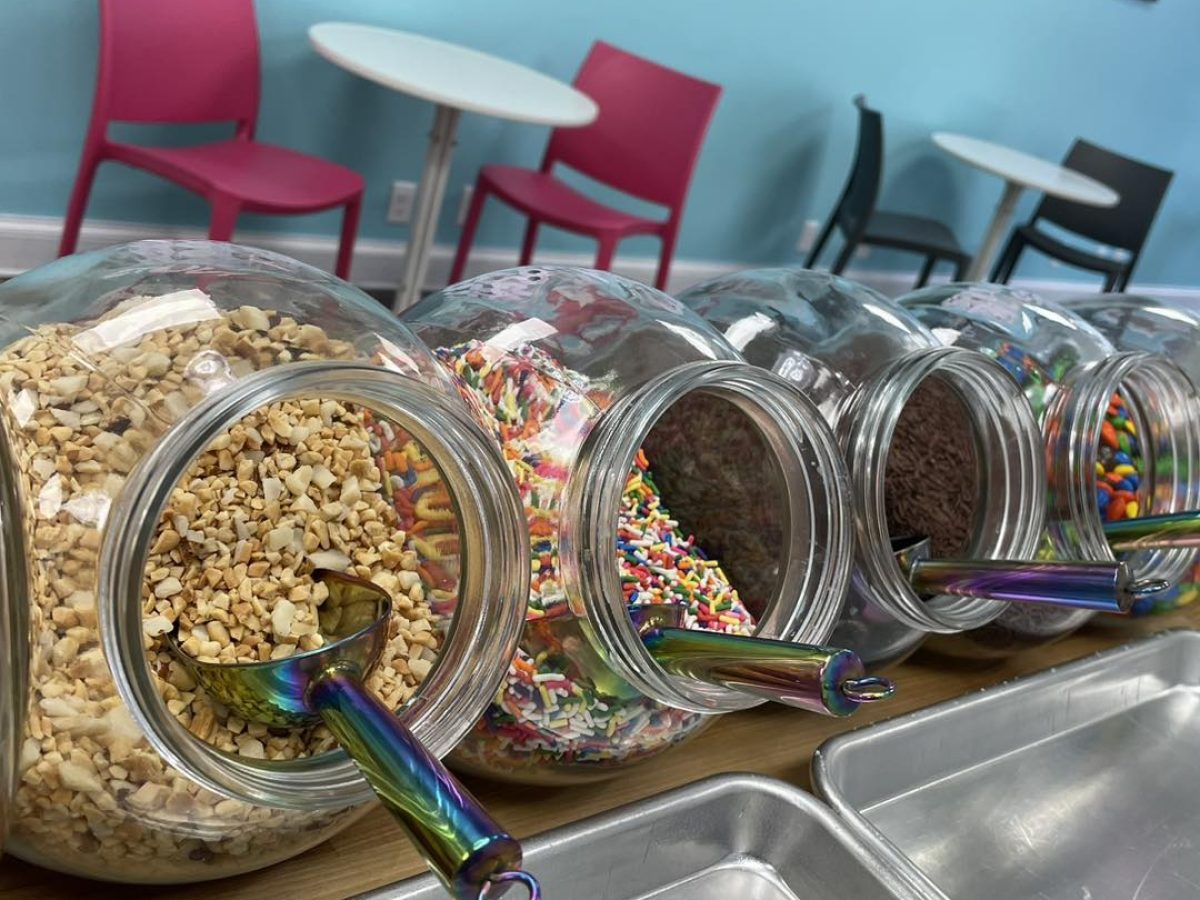front-street-creamery-toppings.jpg
