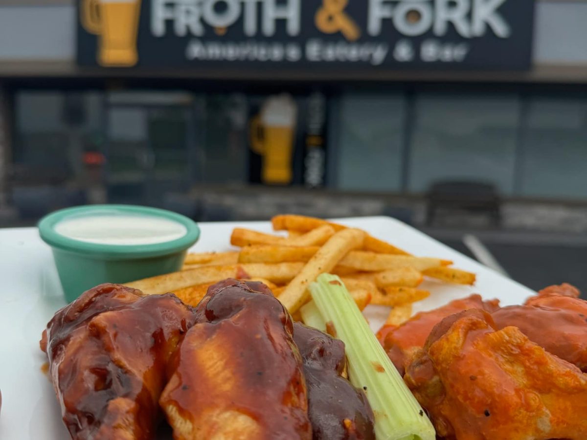 froth-and-fork-chicken-wings.jpg