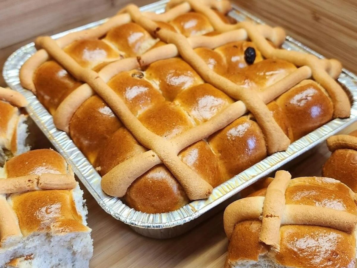 hot-cross-buns.jpg