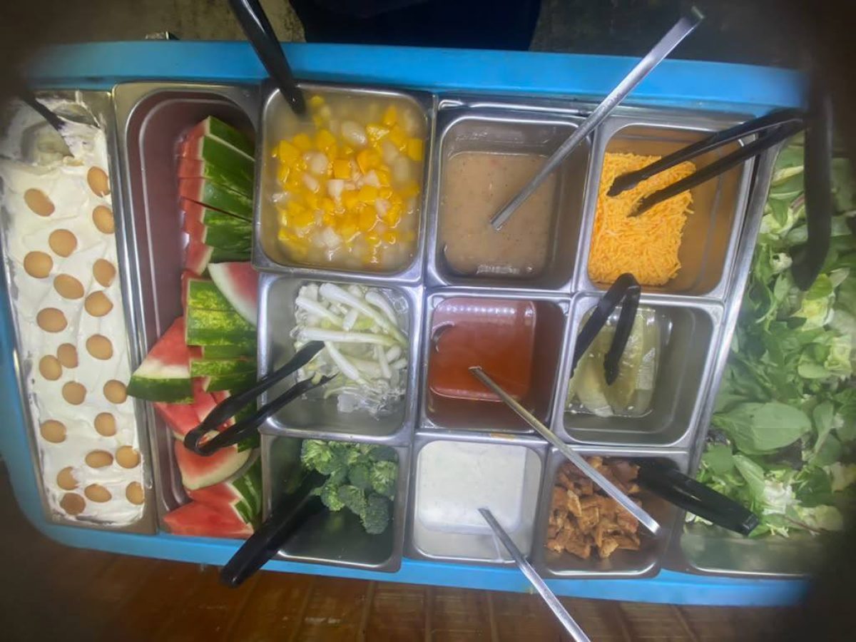 kellers-salad-bar.jpg