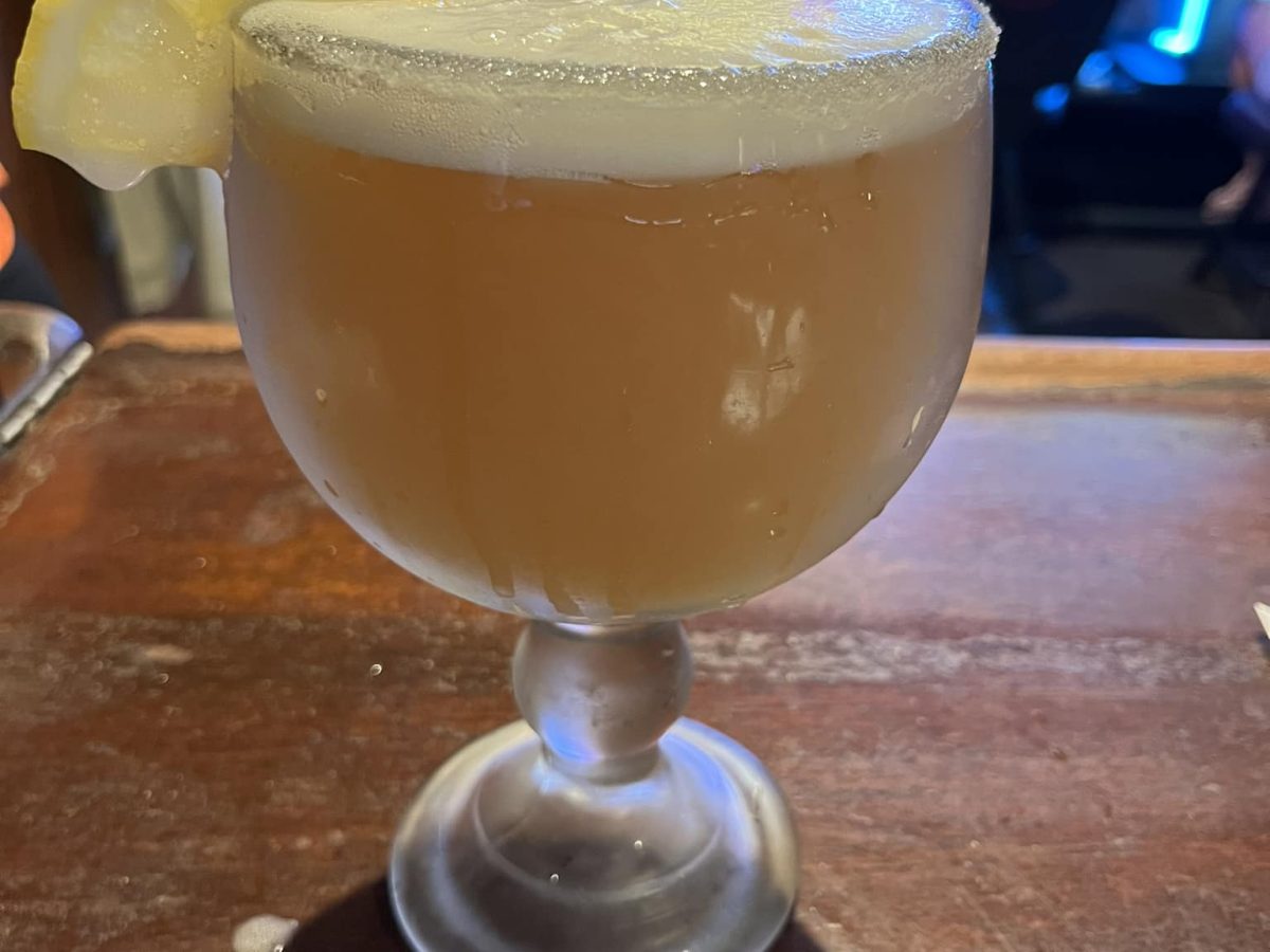 schooners-schooner-of-beer.jpg