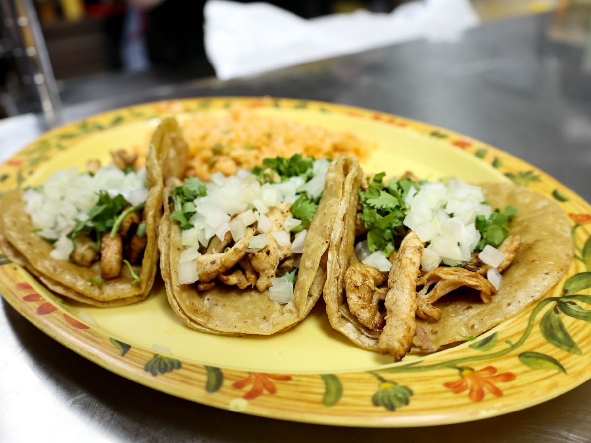 tonys-tacos-tacos-1.jpg