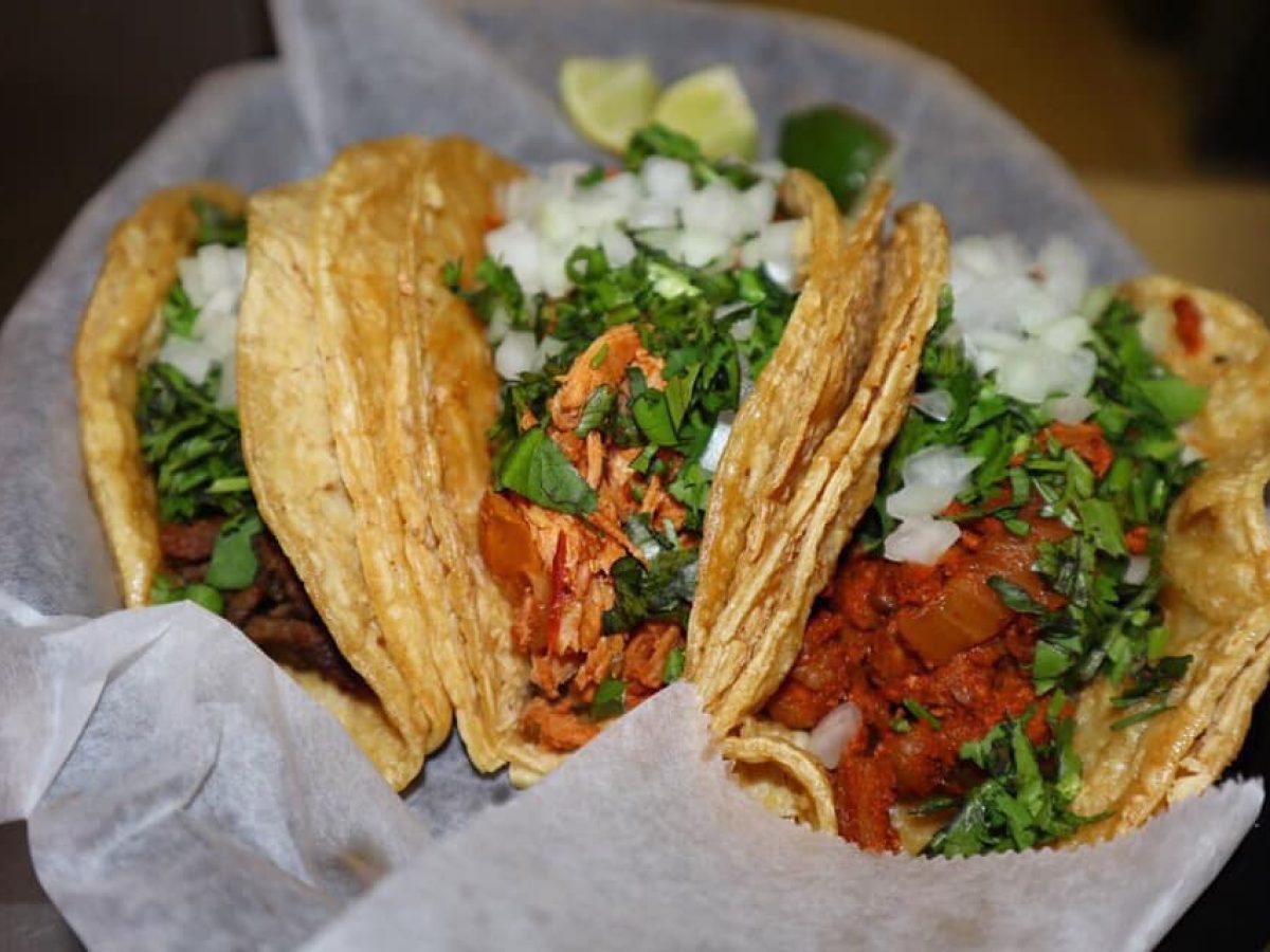 tonys-tacos-tacos-2-1.jpg