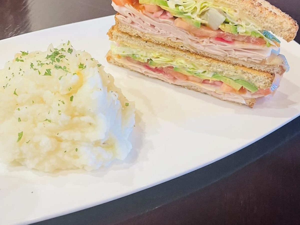 turkey-melt-with-avocados.jpg