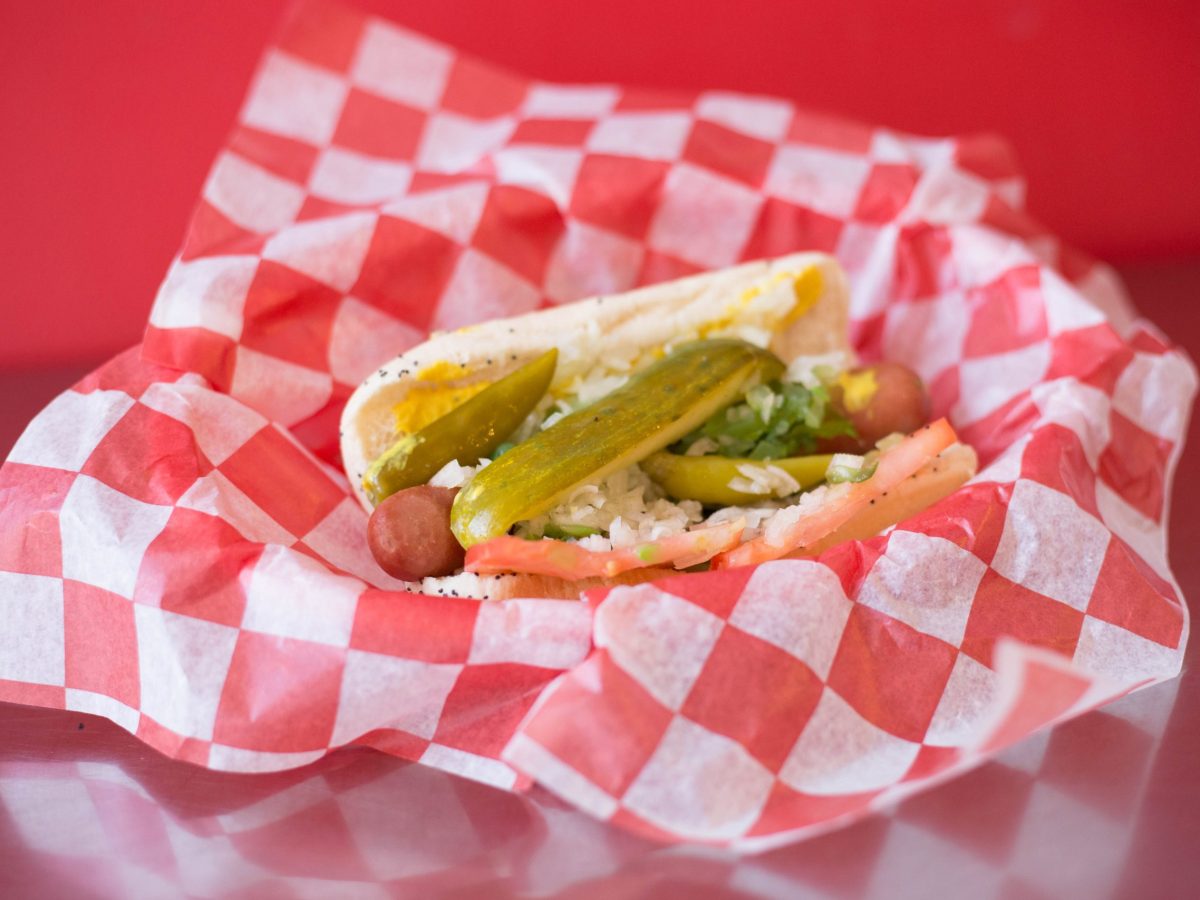 windy-city-weiners-hot-dog.jpg